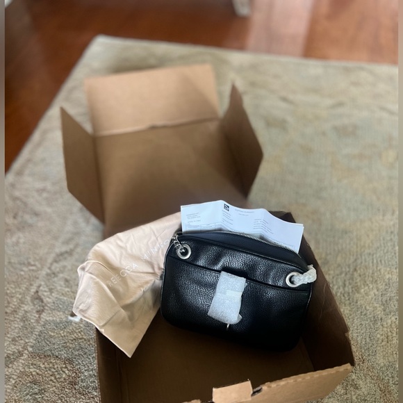 Brand new in box Rebecca Minkoff Black bag - Picture 2 of 4